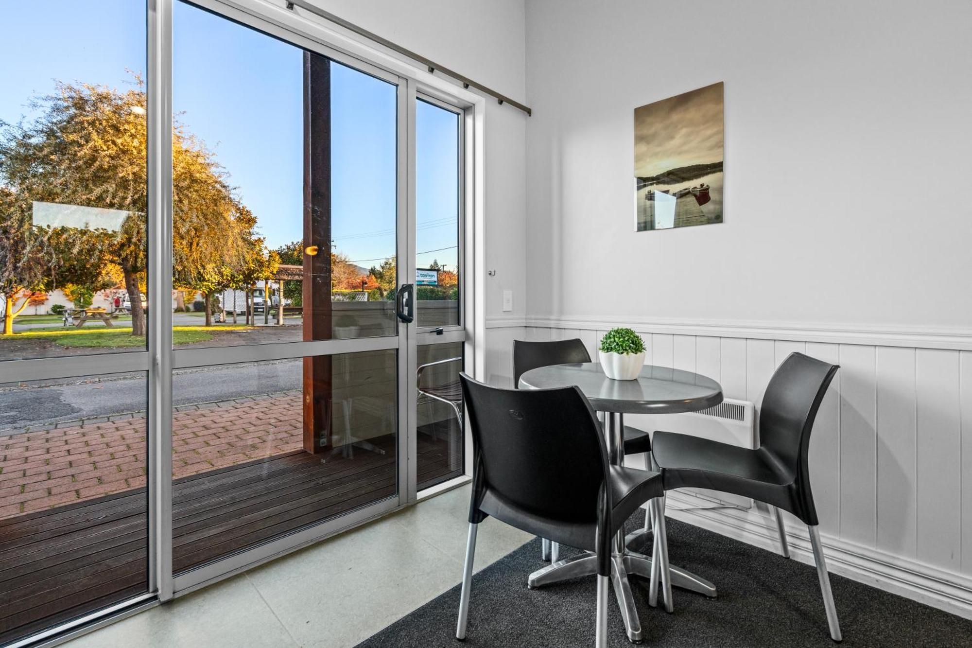 Tasman -
